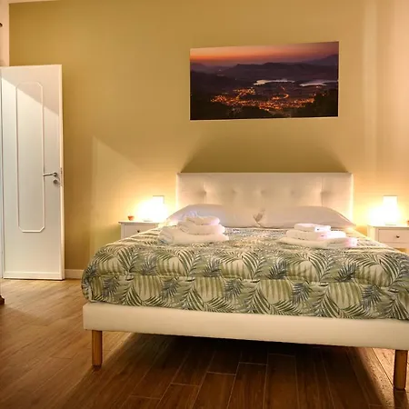 Guest House Piana Degli Albanesi