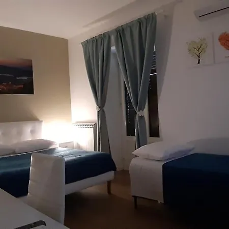 Gæstehus Guest House Piana Degli Albanesi